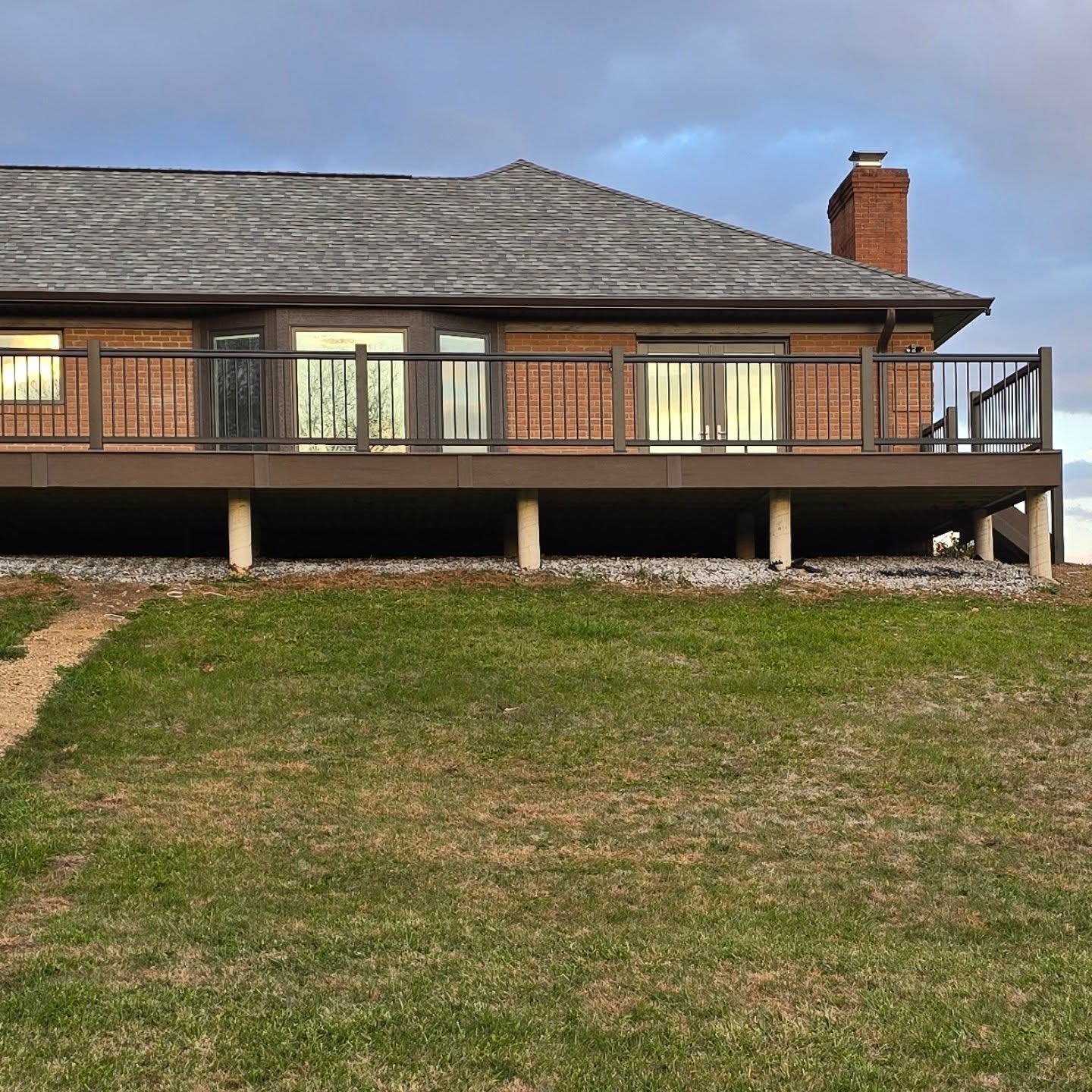 Finished Deck and Railing